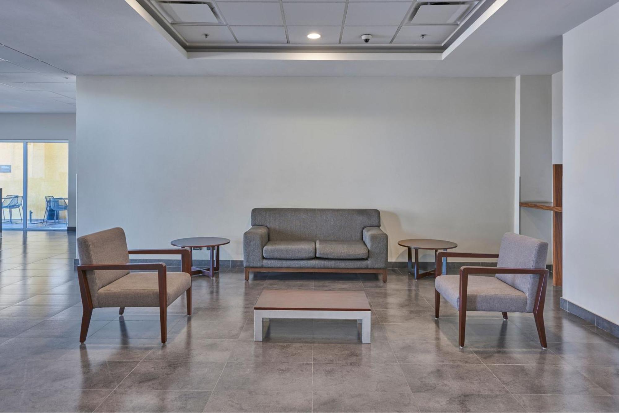 City Express By Marriott Irapuato Norte Экстерьер фото