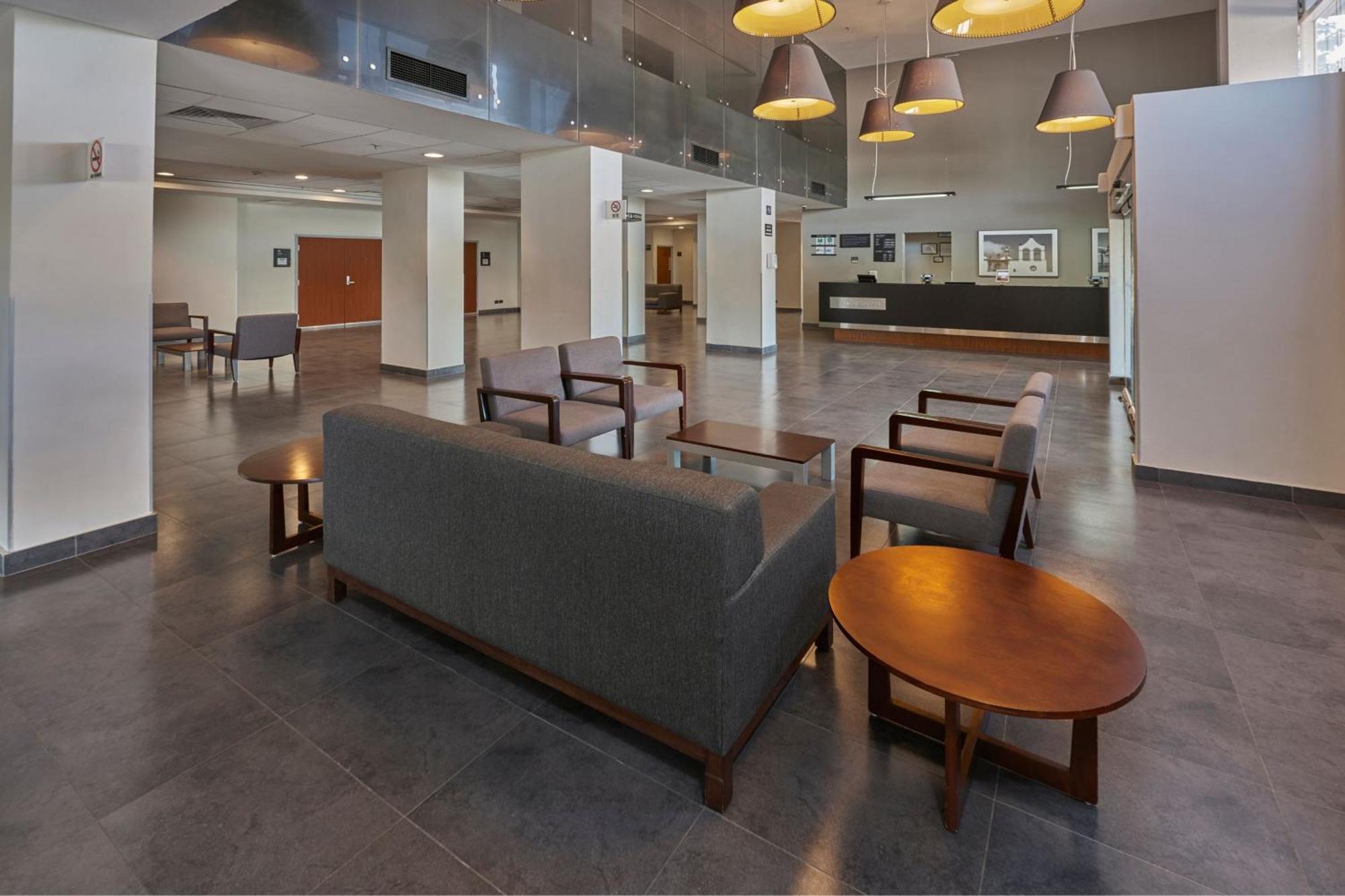 City Express By Marriott Irapuato Norte Экстерьер фото