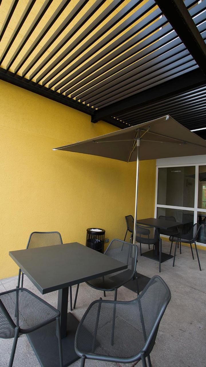 City Express By Marriott Irapuato Norte Экстерьер фото